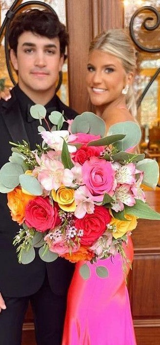 Deluxe Prom Bouquet